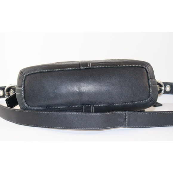 Auth COACH East West Legacy Duffle Black Leather Shoulder Bag - Picture 3 of 4